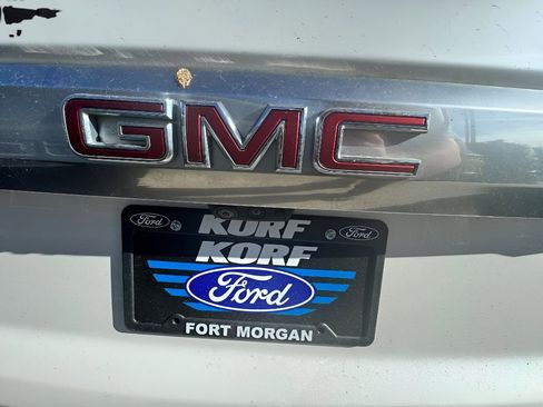 Used 2021 GMC Yukon XL Denali image 23