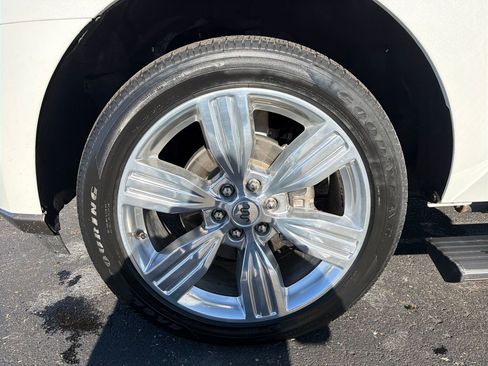 Used 2024 Ford Expedition Max King Ranch image 27