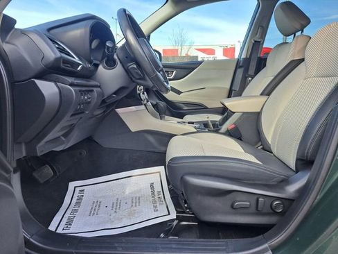 Used 2023 Subaru Forester Premium image 12