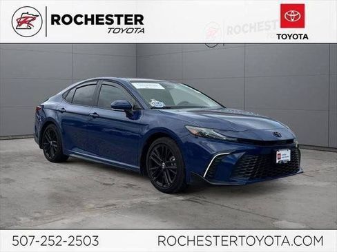 Used 2025 Toyota Camry SE w/ Convenience Package FWD image 91