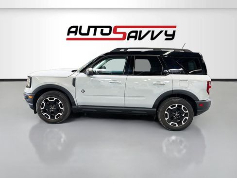 Used 2022 Ford Bronco Sport Outer Banks w/ Tech Package AWD/4WD image 4