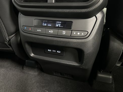 New 2025 Honda Pilot EX-L image 20