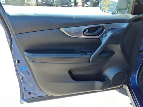 Used 2020 Nissan Rogue Sport S w/ Appearance Package FWD image 13
