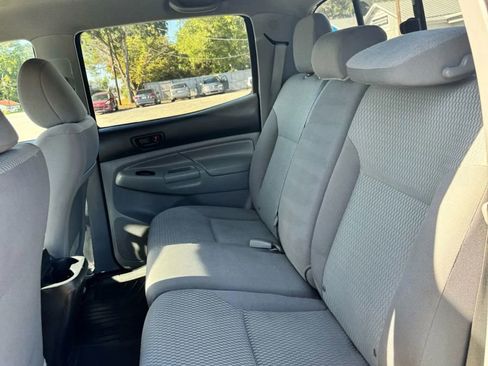 Used 2012 Toyota Tacoma PreRunner w/ Convenience Pkg image 10