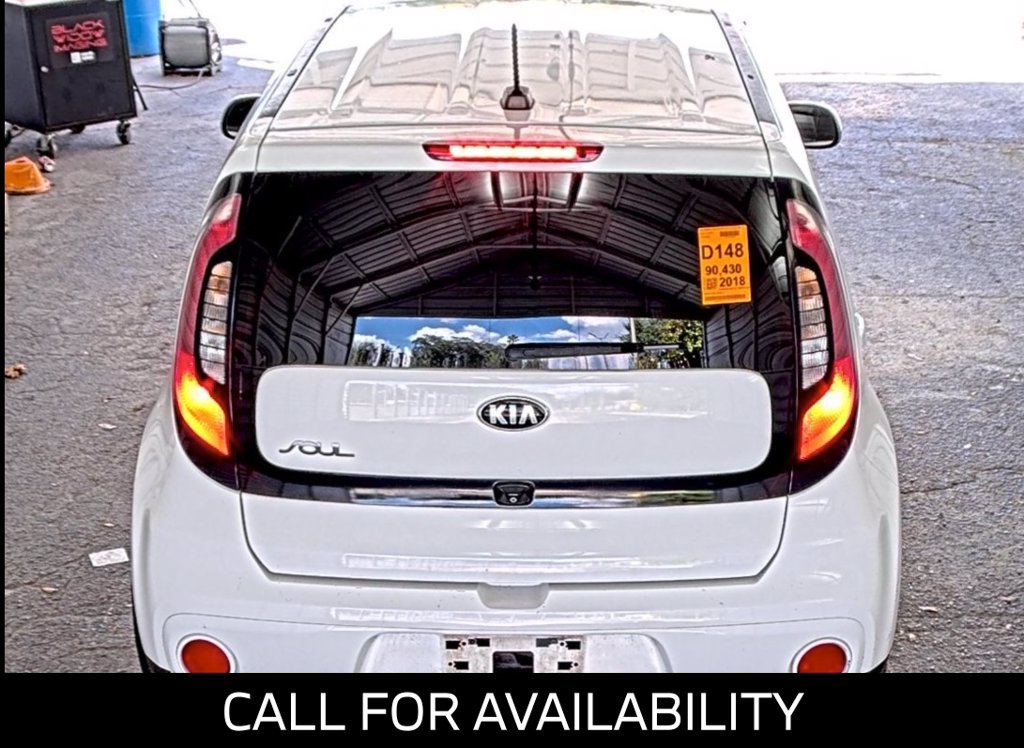 Used 2018 Kia Soul + FWD image 3