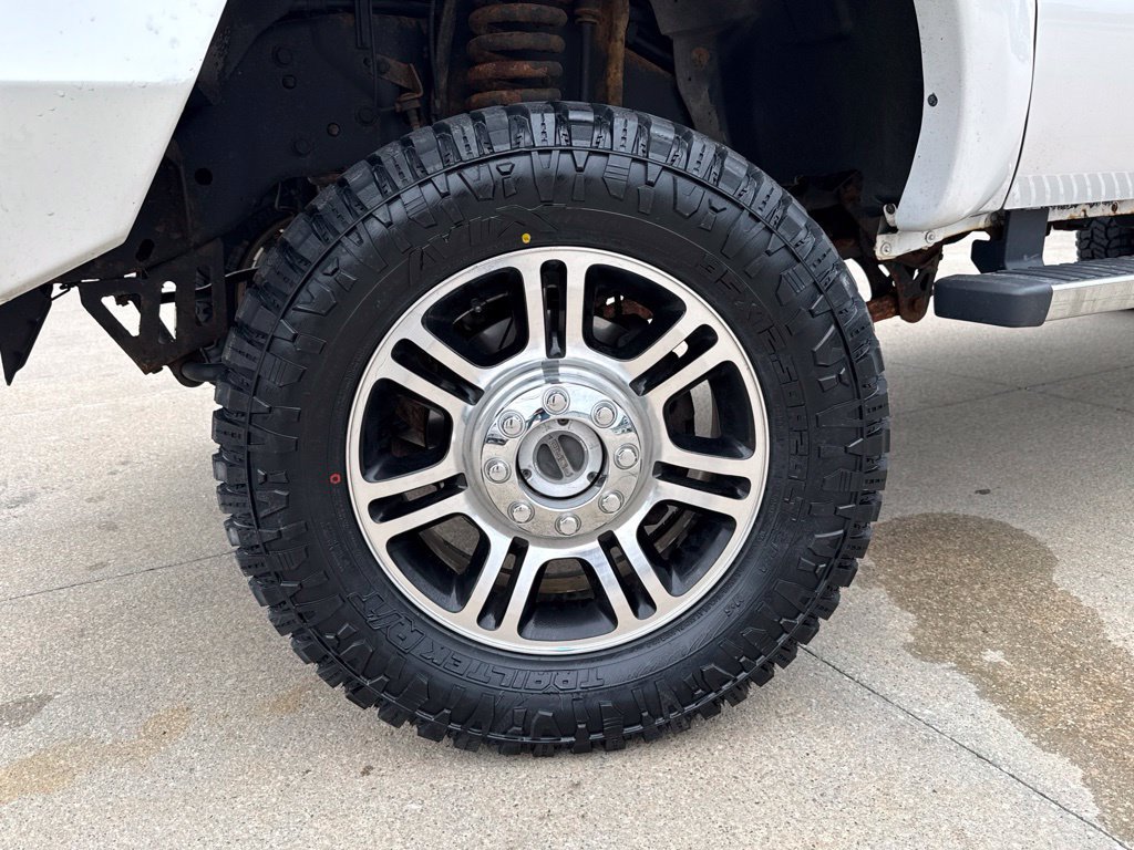 Used 2016 Ford F250 Platinum w/ FX4 Off-Road Package AWD/4WD image 51