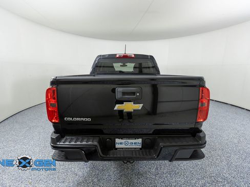 Used 2020 Chevrolet Colorado W/T w/ WT Convenience Package RWD image 6