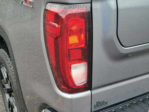 Used 2021 GMC Sierra 1500 Elevation AWD/4WD image 11