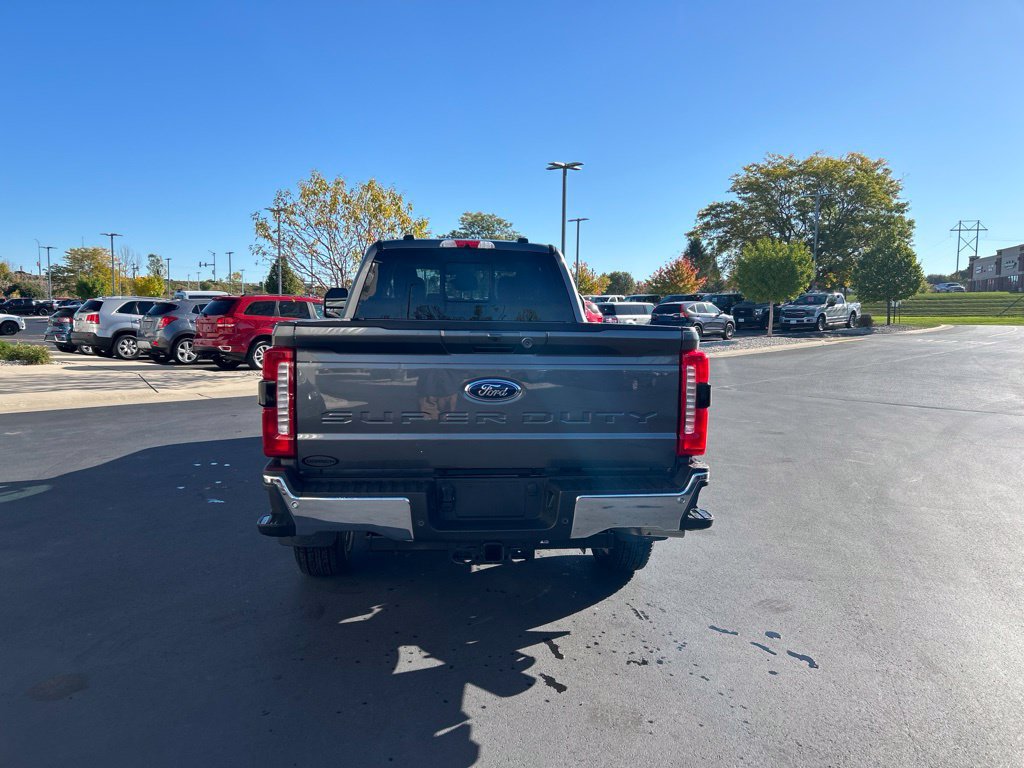New 2026 Ford F250 XLT w/ XLT Premium Package AWD/4WD image 5