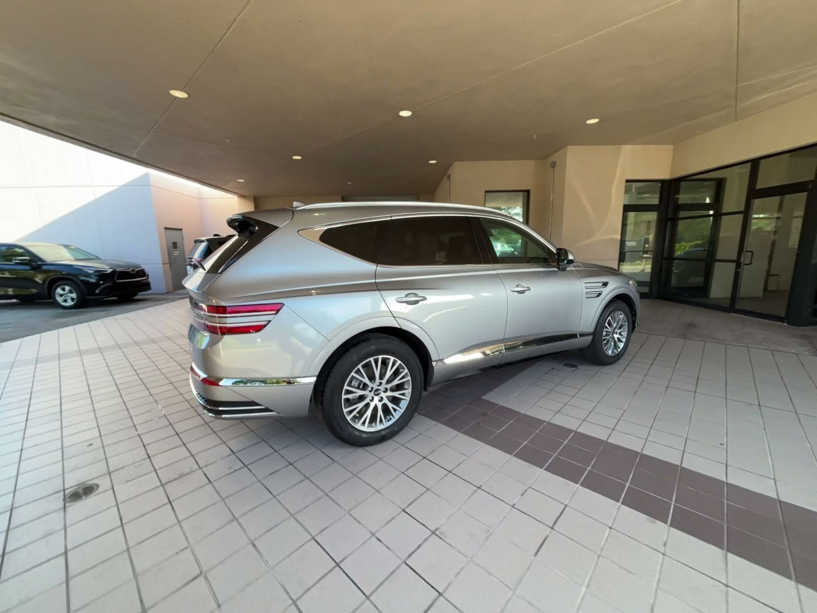 Used 2026 Genesis GV80 2.5T AWD/4WD image 14