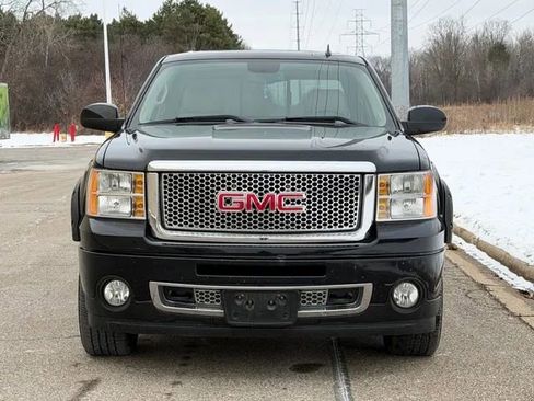 Used 2011 GMC Sierra 1500 Denali image 5