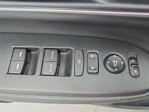 Used 2020 Honda CR-V EX-L image 28