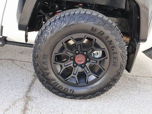 Used 2024 Toyota Tacoma TRD Pro AWD/4WD image 44