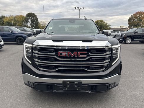 Used 2024 GMC Sierra 1500 SLT image 8