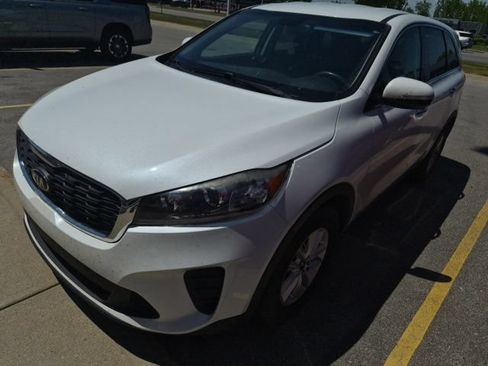 Used 2019 Kia Sorento AWD V6 image 1
