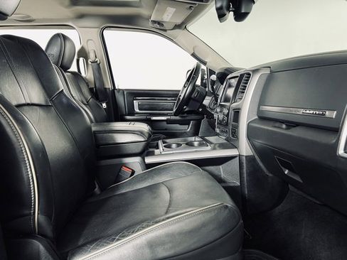 Used 2014 RAM 3500 Laramie Longhorn image 18