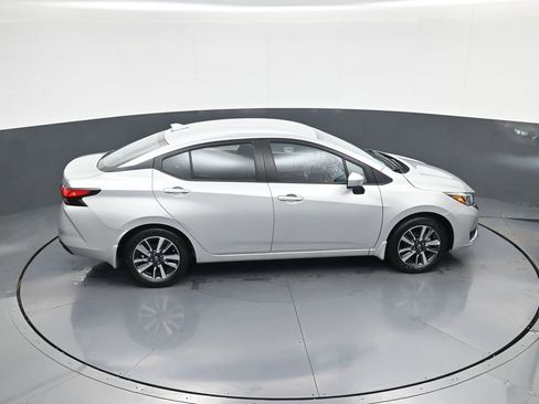 New 2025 Nissan Versa SV w/ Trunk Package image 32