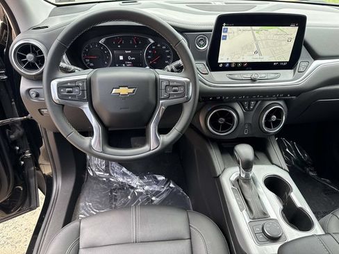 Used 2024 Chevrolet Blazer LT w/ Sound & Technology Package AWD/4WD image 29