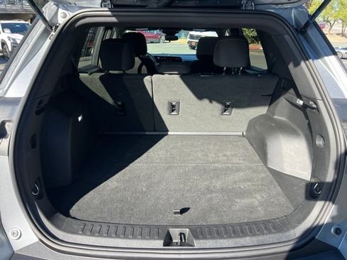 Used 2025 Chevrolet Equinox LT AWD/4WD image 24