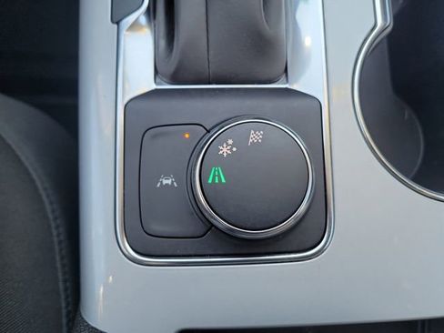 Certified 2023 Chevrolet Blazer LT w/ Convenience Package image 32