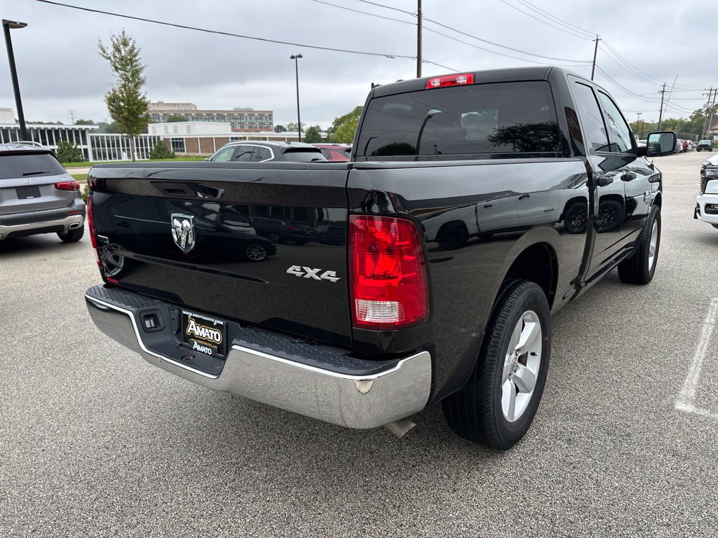 Used 2024 RAM 1500 Classic SLT AWD/4WD image 28