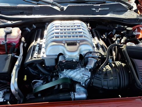 Used 2020 Dodge Challenger SRT Hellcat Redeye image 15
