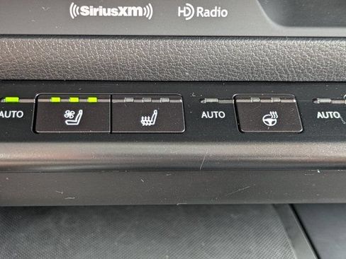 Used 2021 Lexus UX 200 w/ Premium Package FWD image 28