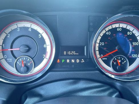 Used 2016 Dodge Grand Caravan SE FWD image 12