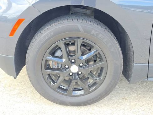Used 2023 Chevrolet Equinox LT AWD/4WD image 5