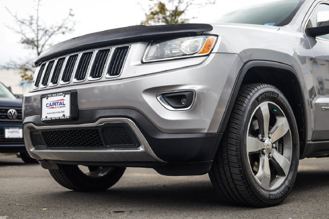 Used 2015 Jeep Grand Cherokee Limited AWD/4WD image 9