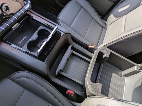 New 2026 GMC Yukon XL Denali w/ Sun & Power Step Package image 24