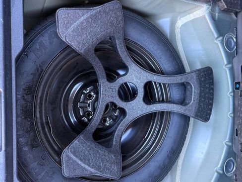 Used 2018 Subaru Outback 2.5i Premium image 39