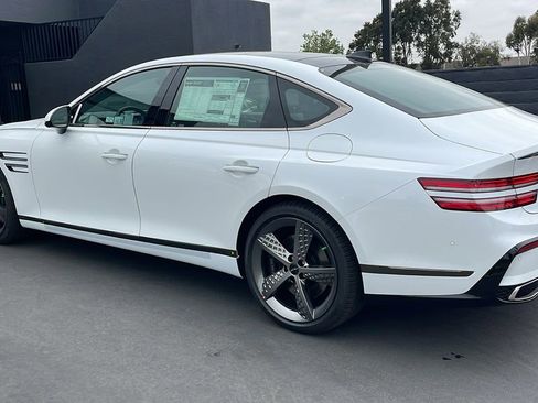 New 2025 Genesis G80 2.5T Sport Prestige image 11
