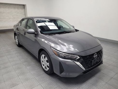 Used 2025 Nissan Sentra S FWD image 13