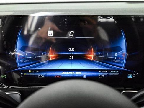 New 2026 Mercedes-Benz GLB 35 AMG 4MATIC image 11