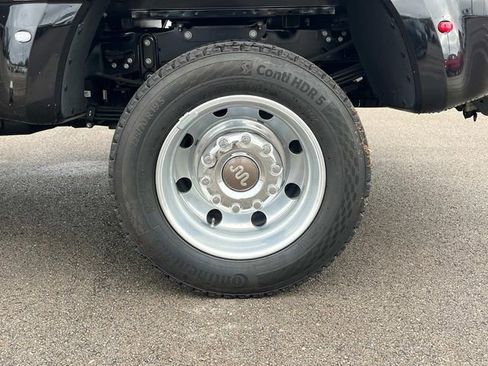 Used 2025 Ford F450 King Ranch w/ Chrome Package image 14