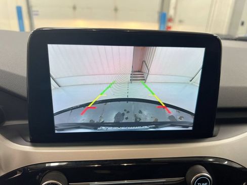 Used 2020 Ford Escape SE Sport FWD image 15