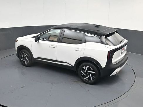 Used 2025 Nissan Kicks SV FWD image 42