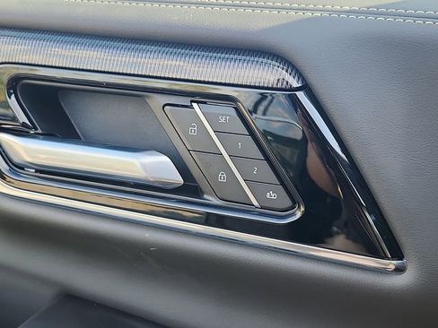 New 2026 GMC Yukon Elevation AWD/4WD image 16