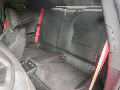 Used 2021 Chevrolet Camaro ZL1 image 7