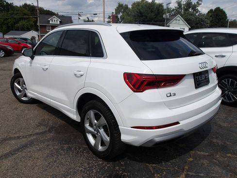 Used 2019 Audi Q3 2.0T Premium AWD/4WD image 5
