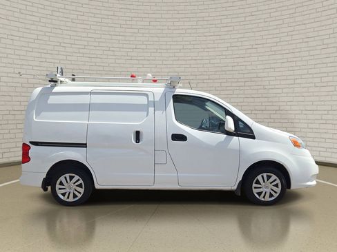 Used 2020 Nissan NV200 SV FWD image 4