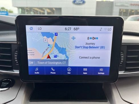 Used 2022 Ford Explorer XLT w/ Equipment Group 202A AWD/4WD image 33