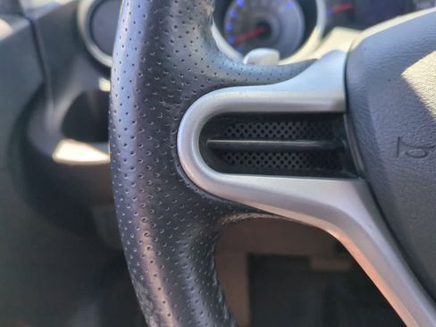Used 2010 Honda Fit Sport image 24