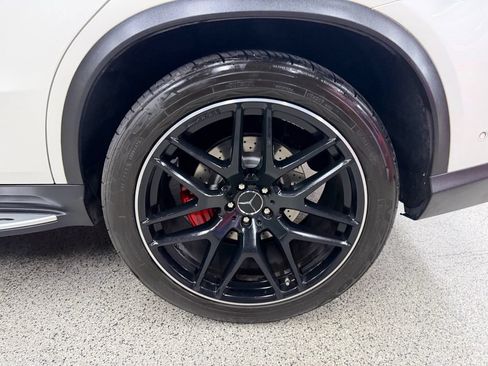 Used 2019 Mercedes-Benz GLE 63 AMG S image 38