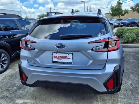 New 2025 Subaru Crosstrek 2.0i Premium image 4