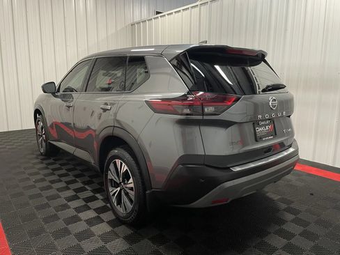 Used 2021 Nissan Rogue SV AWD/4WD image 2