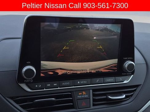 Used 2025 Nissan Altima 2.5 S FWD image 28