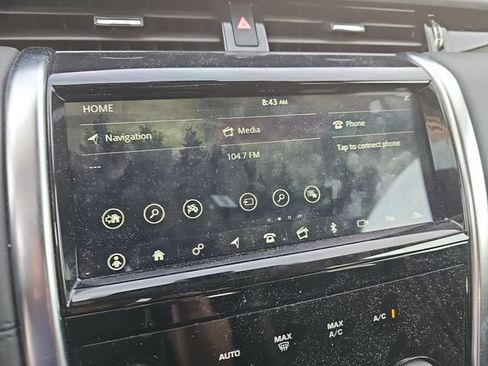 Used 2020 Land Rover Discovery Sport S image 17