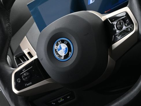 Certified 2023 BMW iX M60 w/ Executive Package AWD/4WD image 24